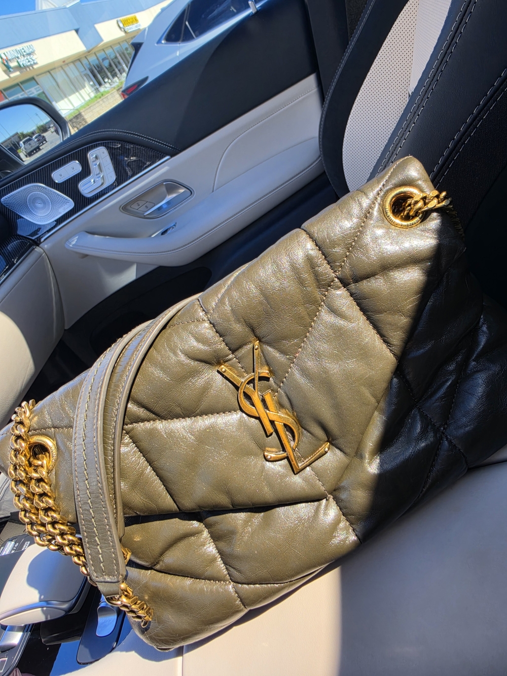 Saint Laurent Medium Loulou Puffer Bag in Quilted Lambskin Green & Black